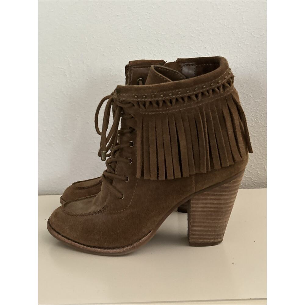Gianni Bini Boots Western Leather Moccasin Fringe Size 6.5M Brown